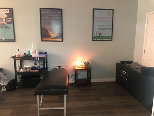 Chiropractic Gainesville GA Adjustment Room And Table